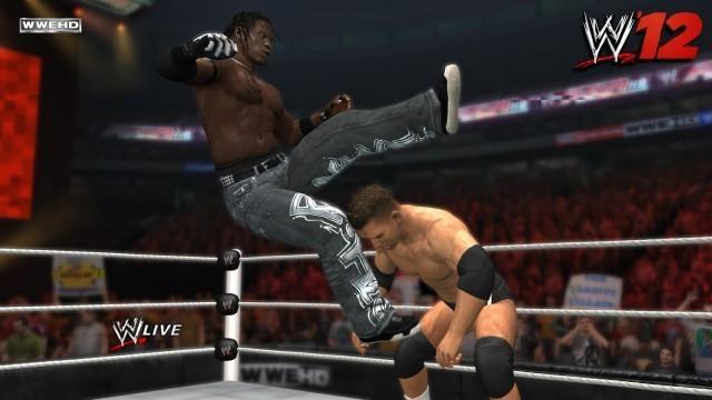 WWE12 RTruthAxeKick WWE12 RTruthAxeKick