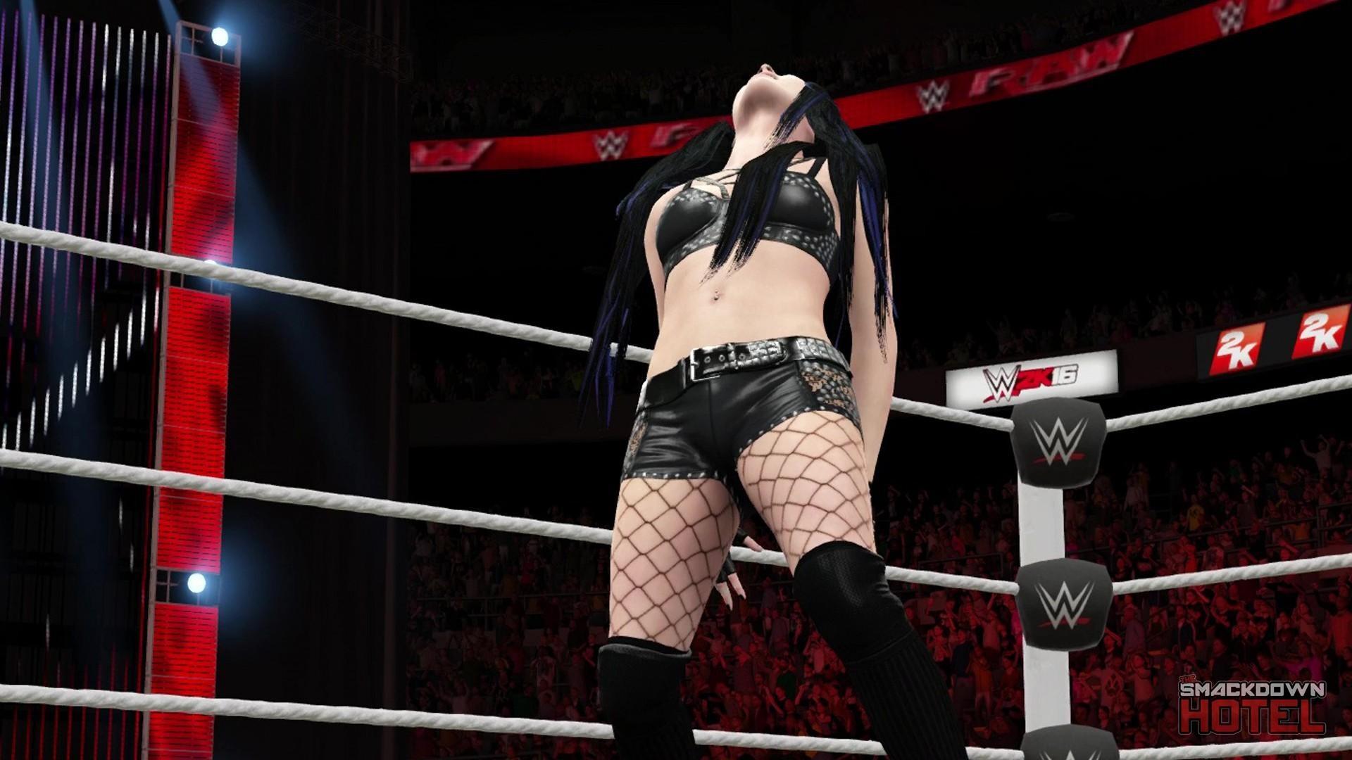 WWE2K16 Launch Paige.