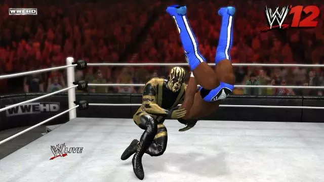 WWE12 Goldust2