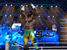 wwe 2k26 apollo crews